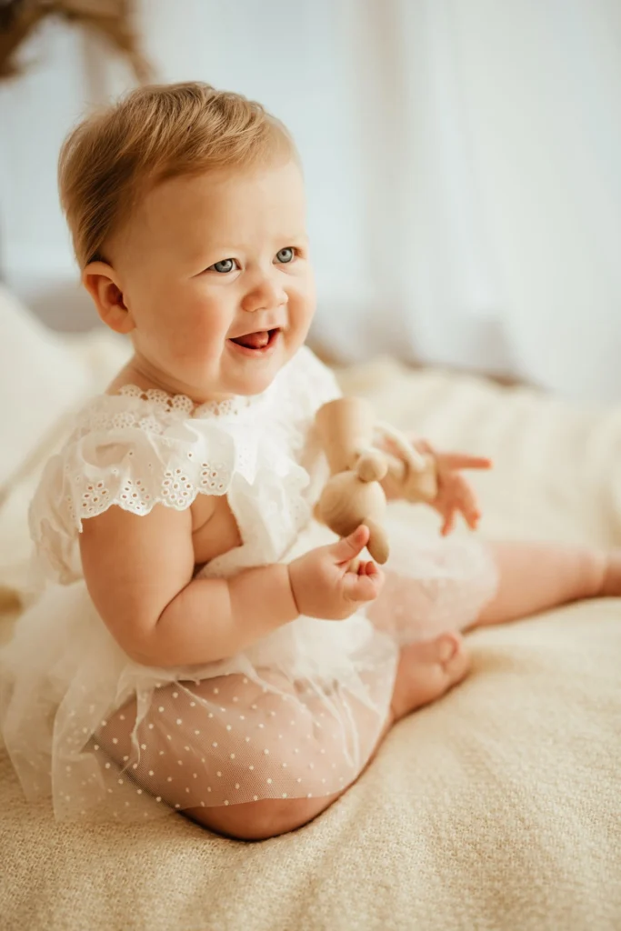 natural first birthday milestone photography herefordshire 10.jpg