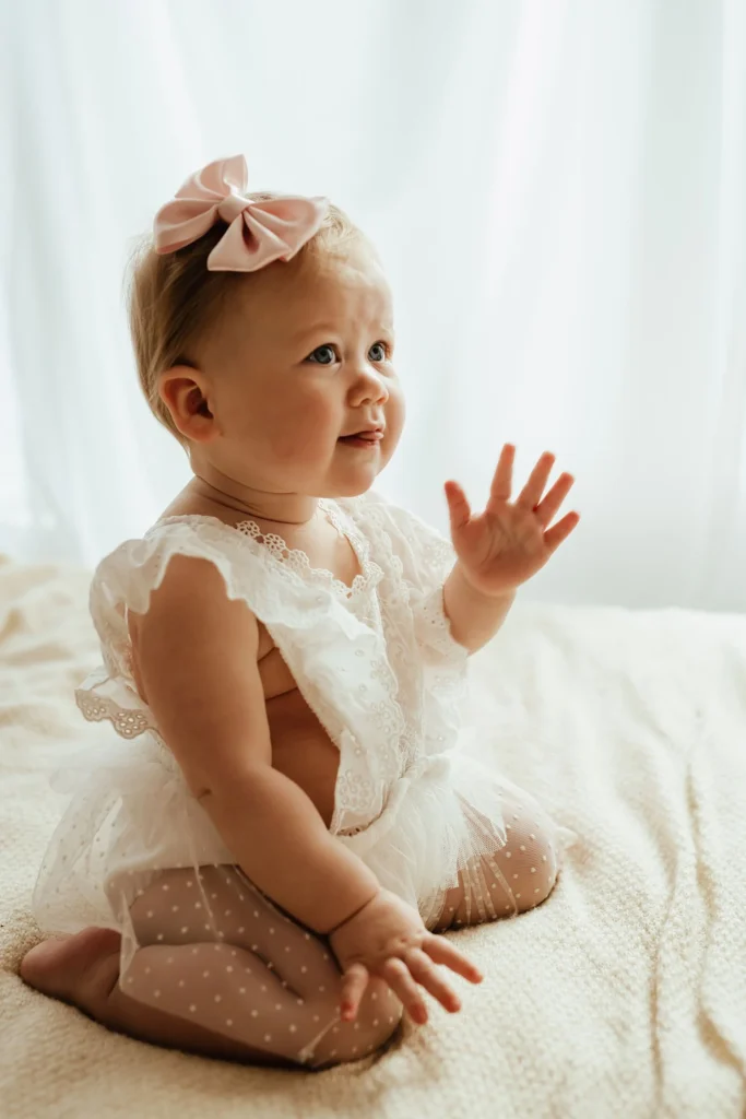 natural first birthday milestone photography herefordshire 2.jpg