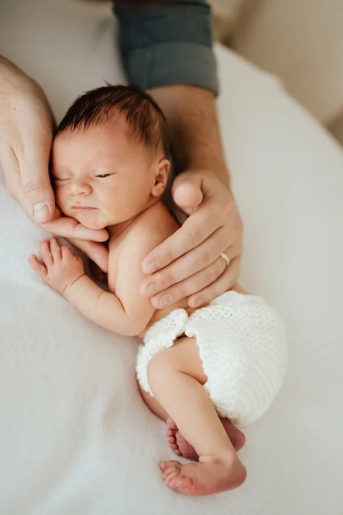 natural newborn photography herefordshire13.jpg
