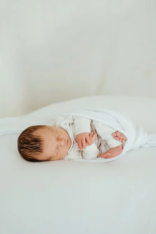 natural newborn photography herefordshire24.jpg