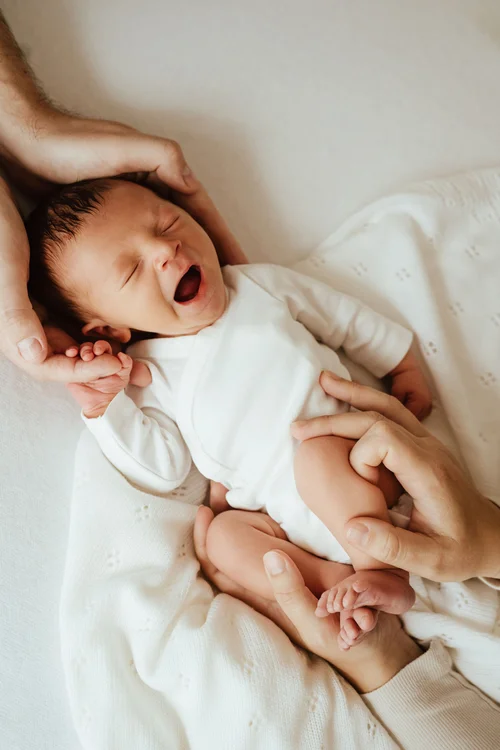 natural newborn photography herefordshire31.jpg